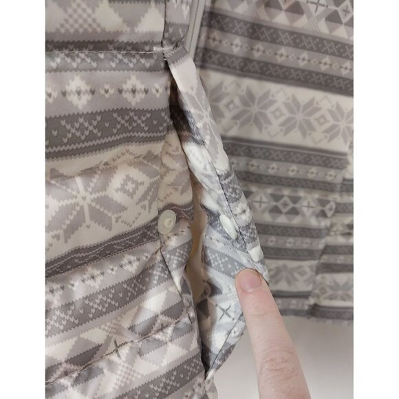 New Land's End Down Feather Puffer Vest Fair Isle Snowflake Gray/White Sz XL/T - - Picture 3 of 10